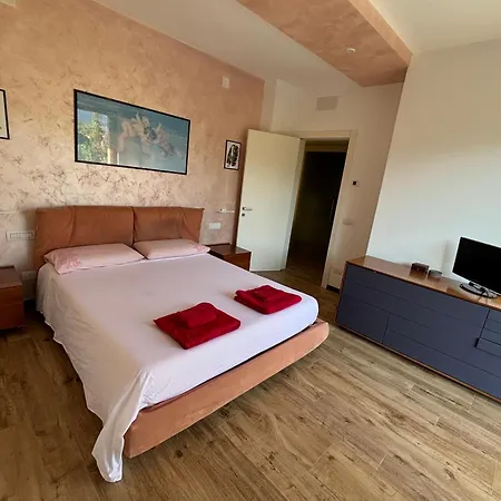 Al Cielo 2 Apartment